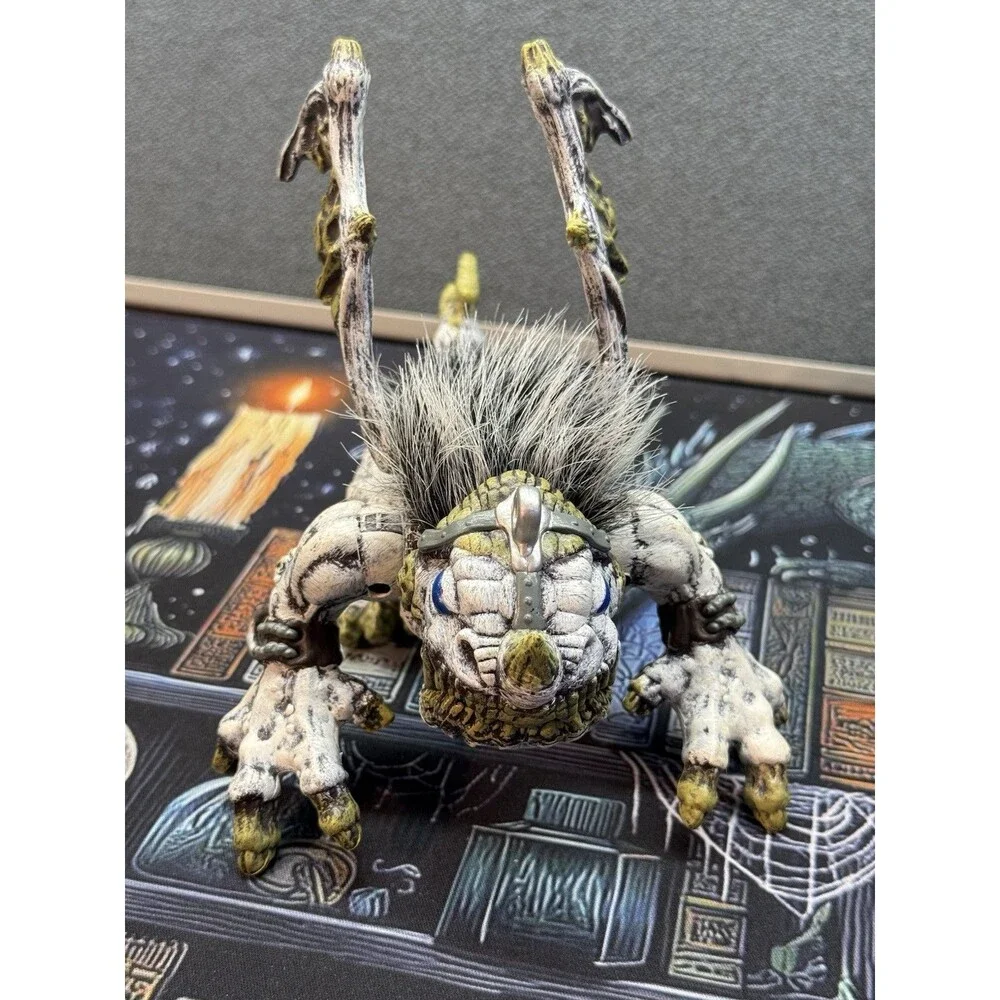 MEGA BLOKS VORGAN ICE FANG WHITE HAIRY DRAGON BEAST MONSTER FIGURE 5